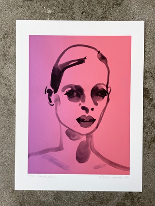 Pink Kate) // € 120,-