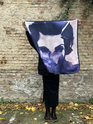 Scarf // € 149,-